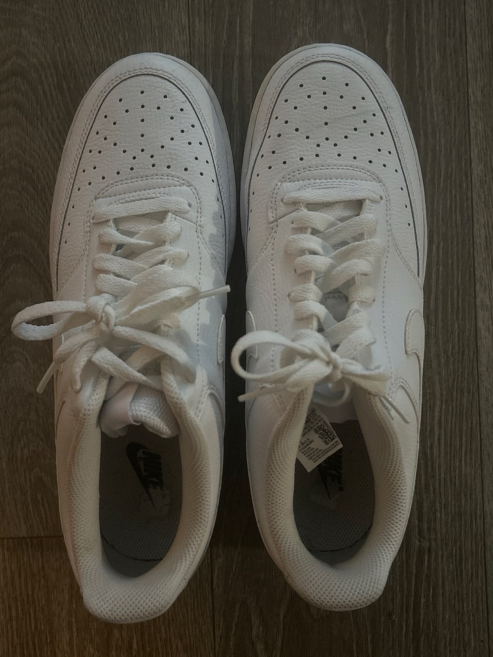 Nike Men’s White Low-Top Leather Sneakers